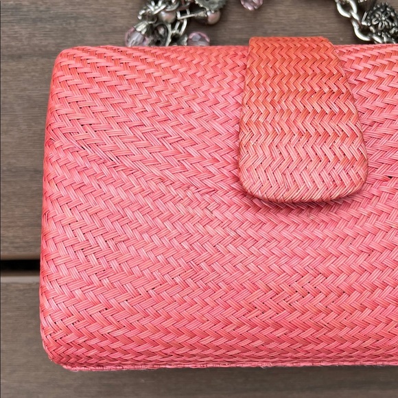 Vintage Donna Dixson Coral Woven Mini Handbag with Charm Handle - Picture 7 of 16